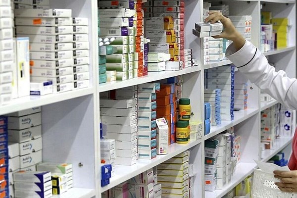 خودداری برخی شرکت های خارجی از فروش دارو و تجهیزات پزشکی به ایران به بهانه تحریم خودداری برخی شرکت های خارجی از فروش دارو و تجهیزات پزشکی به ایران به بهانه تحریم 