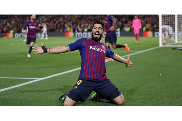 سوارز زننده گل شماره 500 بارسلونا در لیگ قهرمانان