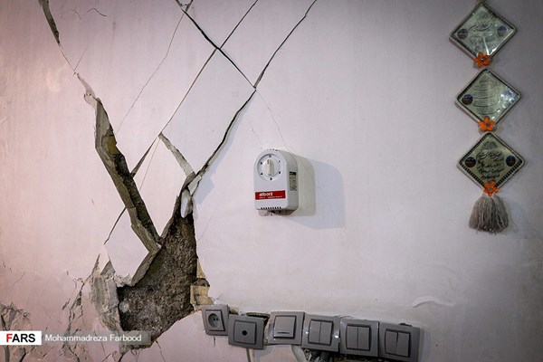 زلزله در « خانه زنیان شیراز»