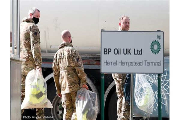 عکس/اعزام ارتش برای کمک به بحران کمبود سوخت - انگلیس