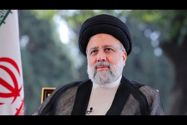  کارشناس مسائل سیاسی گفت: شهید رئیسی کارنامه درخشان یک خادم در تراز انقلاب اسلامی را از خودش به جای گذاشت و به قول رهبری انقلاب یک حدنصاب جدیدی را برای خدمتگزاری و خدمت‌رسانی ثبت کرد.