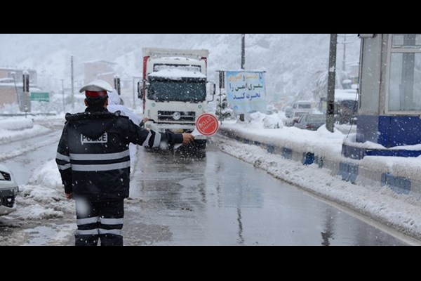 انسداد ۲۰ جاده در پی برف، کولاک و عدم ایمنی+ اسامی 