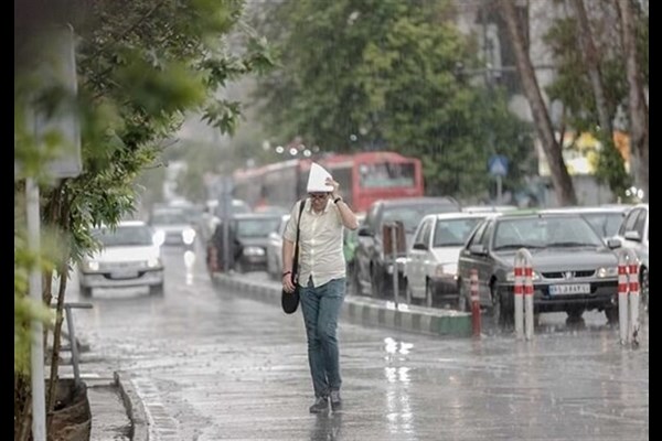 رگبار باران در جنوب و جنوب غرب کشور/پیش‌بینی وزش باد در تهران