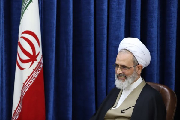 پیوست فرهنگی و معنوی اقدامات شهرداری قم تقویت شود/ قصور حوزه و دانشگاه به معماری ایرانی اسلامی/ لزوم توجه به بُعد بین‌المللی شهر قم 