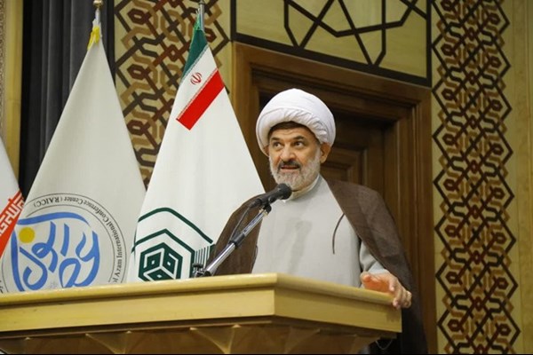 ائمه اطهار(ع) هم به زبان و هم به عمل، مروج وقف بودند