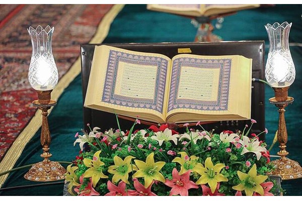  رمضانی آکنده از عطر قرآن در بقاع متبرکه کهک/ برپایی ۶ محفل قرآنی در بقاع و موقوفات