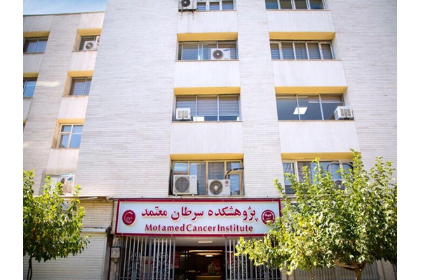 غربالگری رایگان و درمان سرطان سینه نتیجه ۲۶ سال تلاش محققان ایرانی حوزه سرطان زنان 