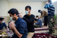 تهیه بسته غذایی برای بیمارستان مسیح دانشوری
