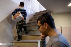 تهیه بسته غذایی برای بیمارستان مسیح دانشوری