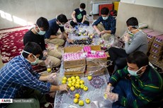 تهیه بسته غذایی برای بیمارستان مسیح دانشوری